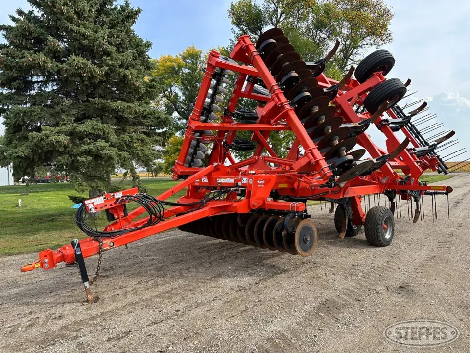 2018 Krause Landsaver 4810 Coulter Chisel
