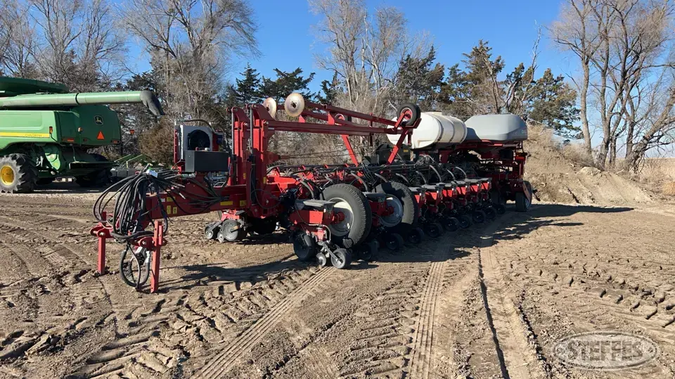 Case IH 1255 Early Riser 12 or More Row Planter