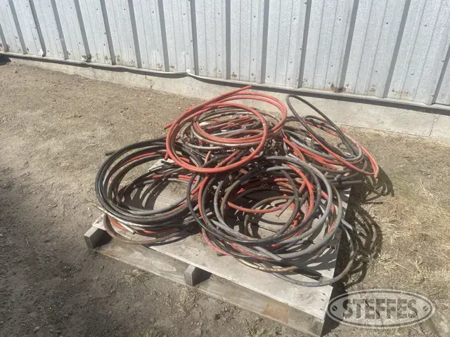 (53) Grain aeration tube rings