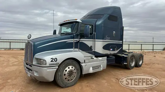 2004 Kenworth T600