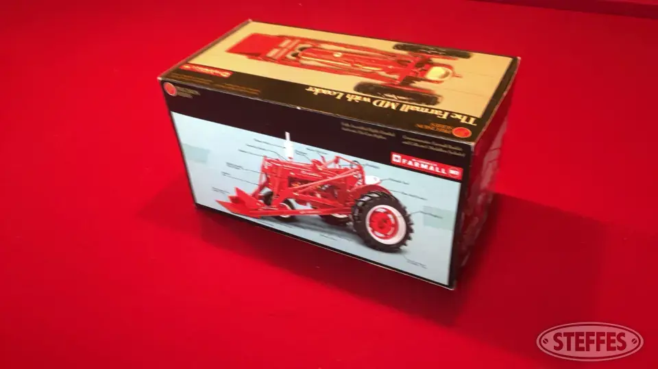 McCormick Farmall MD with Loader Precision Series Toy