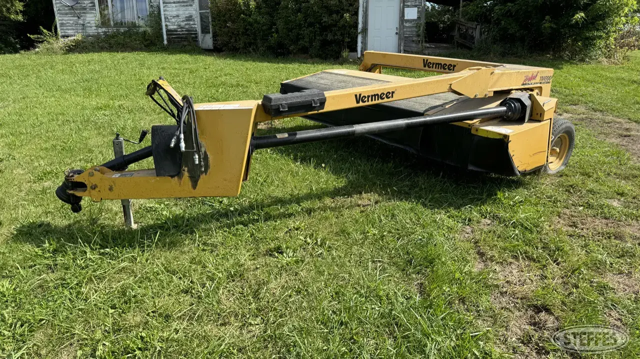 Vermeer TM800 Disc Mower