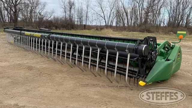 2005 John Deere 635F