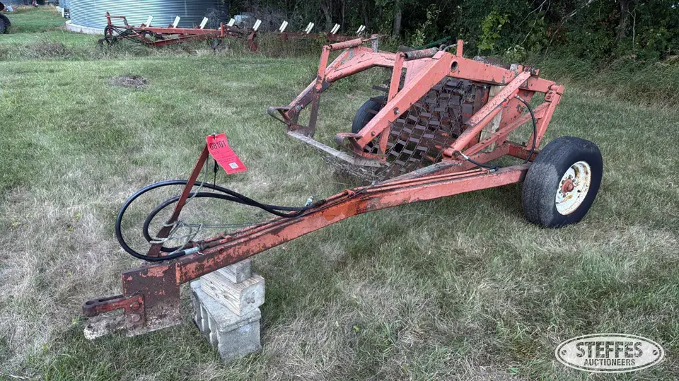 United Farm Tools rock picker