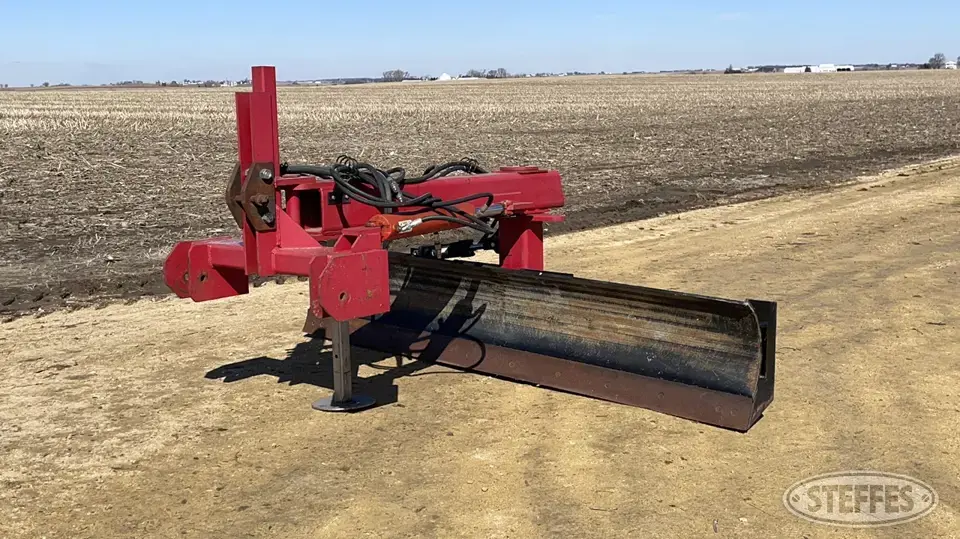 Shop-built Straight Blade