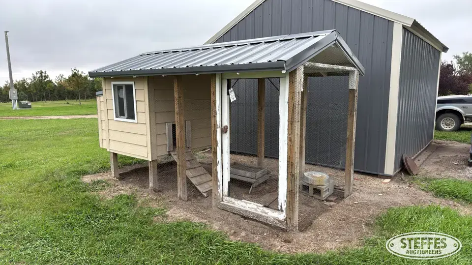 Chicken coop Farm Support Item