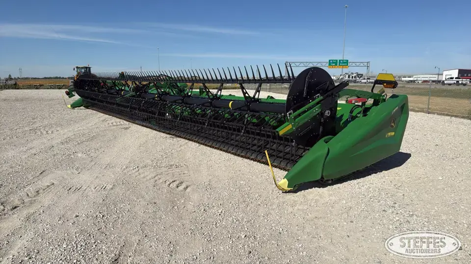2023 John Deere HD45F Draper Head
