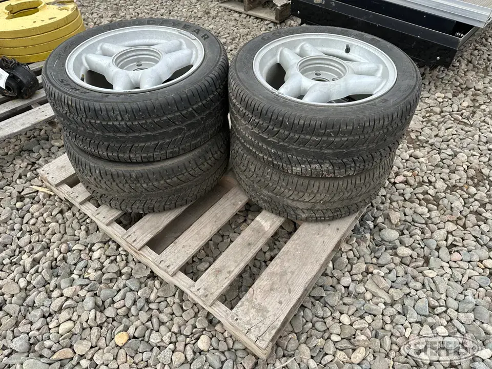 (4) Goodyear Eagle 245/45ZR17 tires Truck Tire