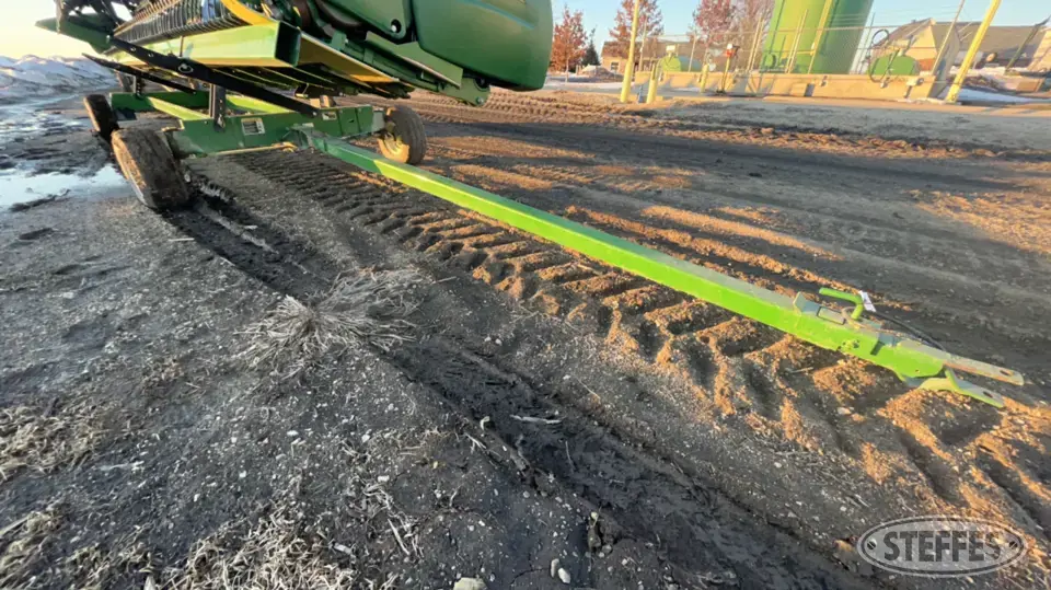 Unverferth HT25 Header Trailer