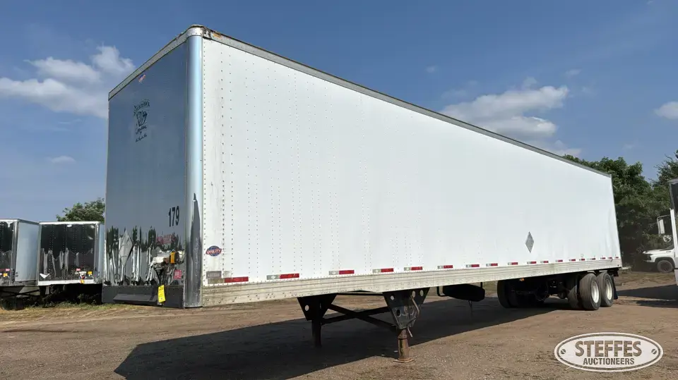 2009 Utility VS2DX Van Trailer