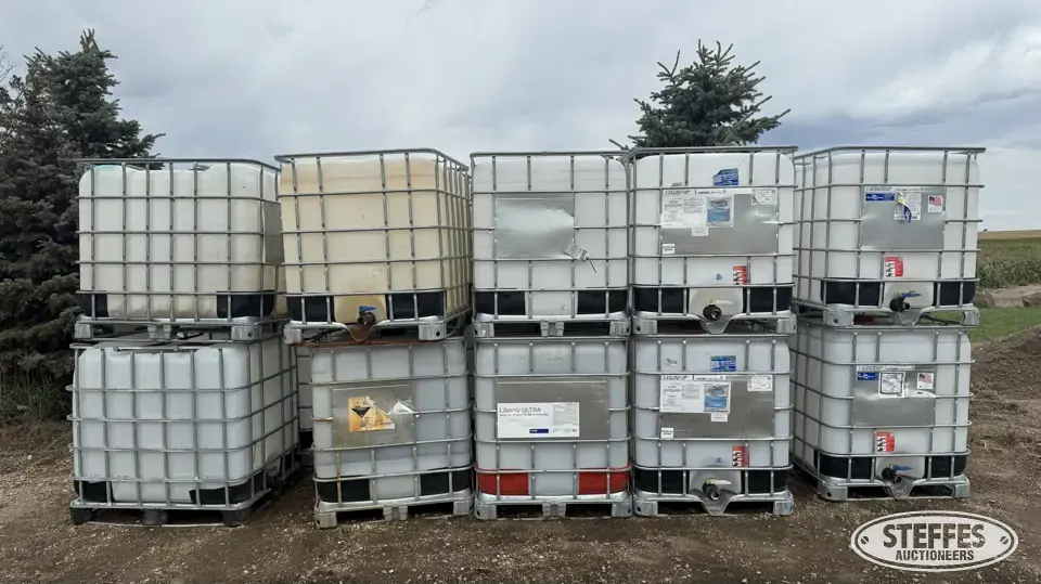 (20) Poly chemical totes Chem-Fert Accessories-Other