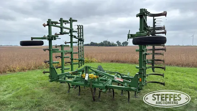 John Deere 1010