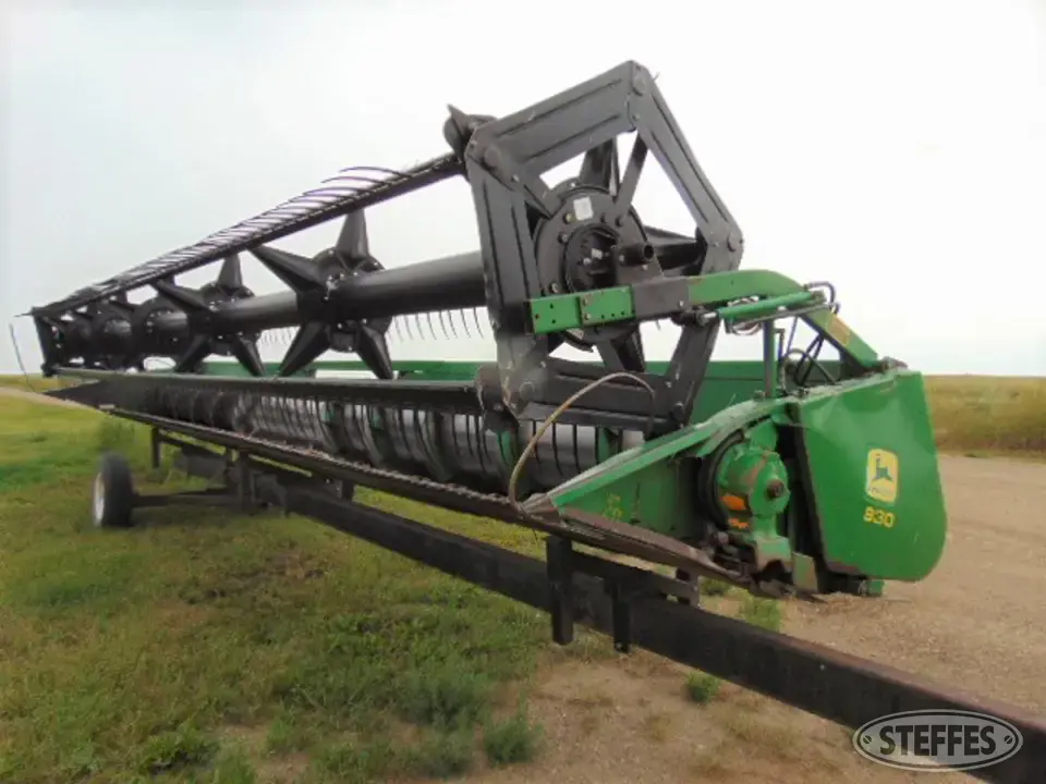 John Deere 930 Rigid Head