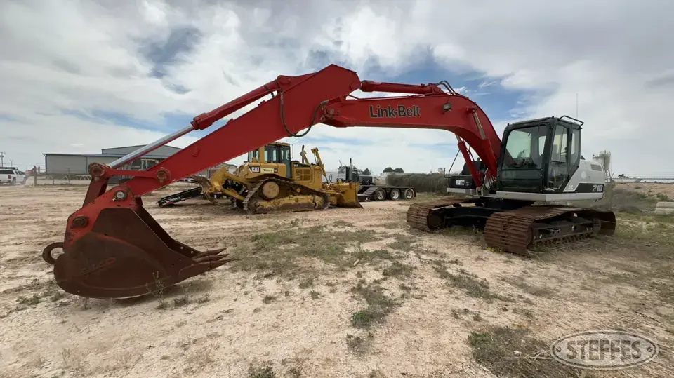2011 Link Belt 210X2 Excavator