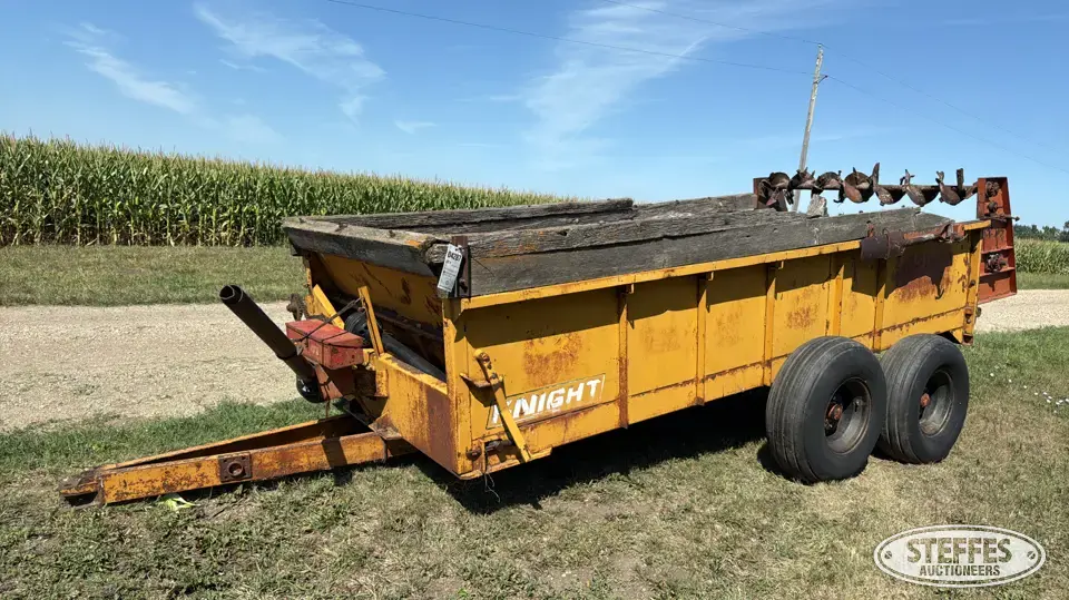 Knight 350 Manure Application Equipment