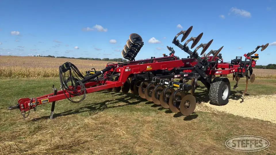 2011 Case IH 870 Ecolo-Tiger Ripper
