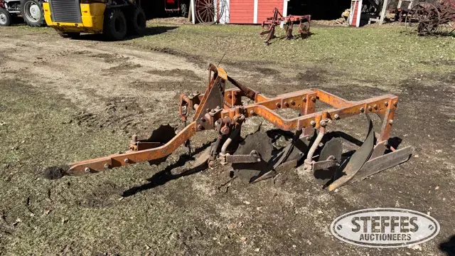 Allis-Chalmers plow