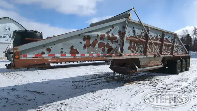 2000 Corn Belt S-4203