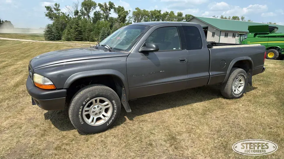 2001 Dodge Dakota Sport Compact Pickup