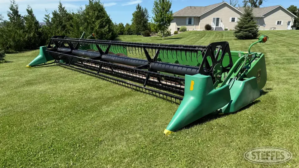 1996 John Deere 925 Flex Head
