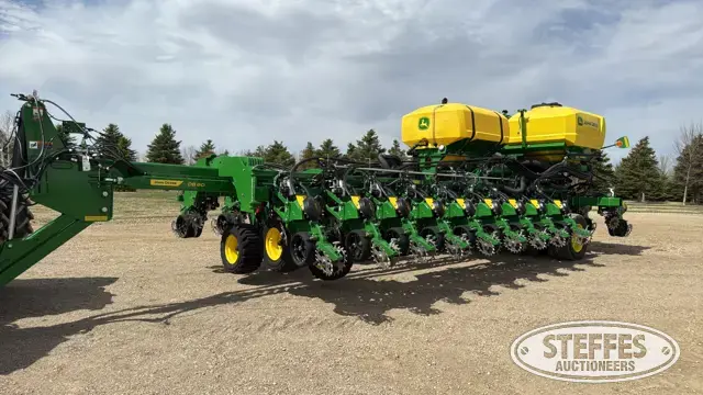 2025 John Deere DB60