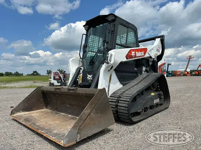 2020 Bobcat T76