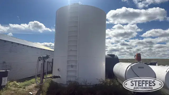 12,800 gal. fuel tank