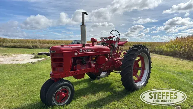 1952 McCormick Farmall H