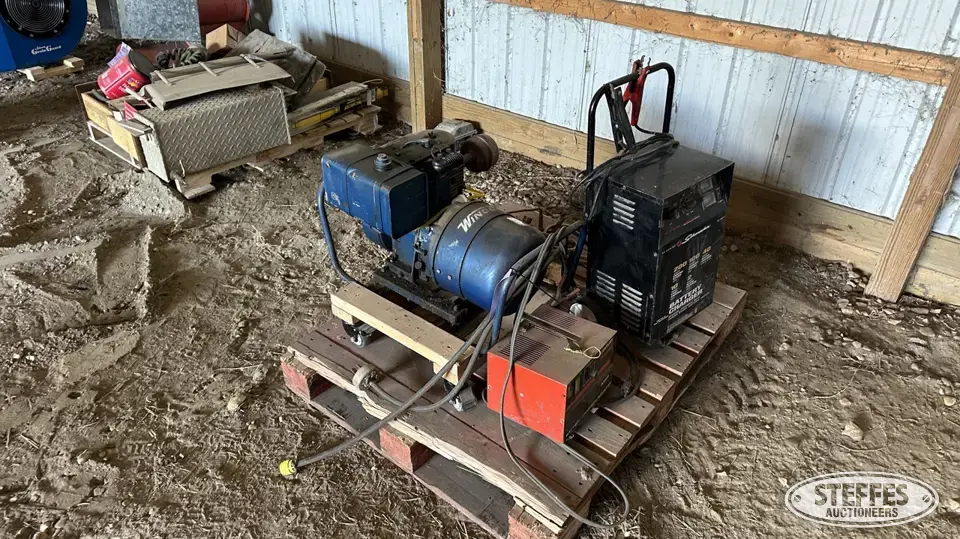 Winco portable generator Generators Less Than 10 kW