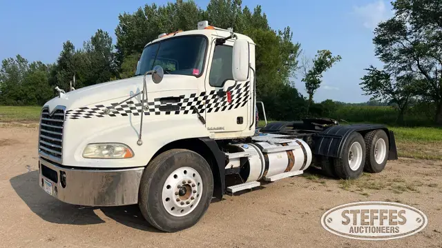 2011 Mack CXU613