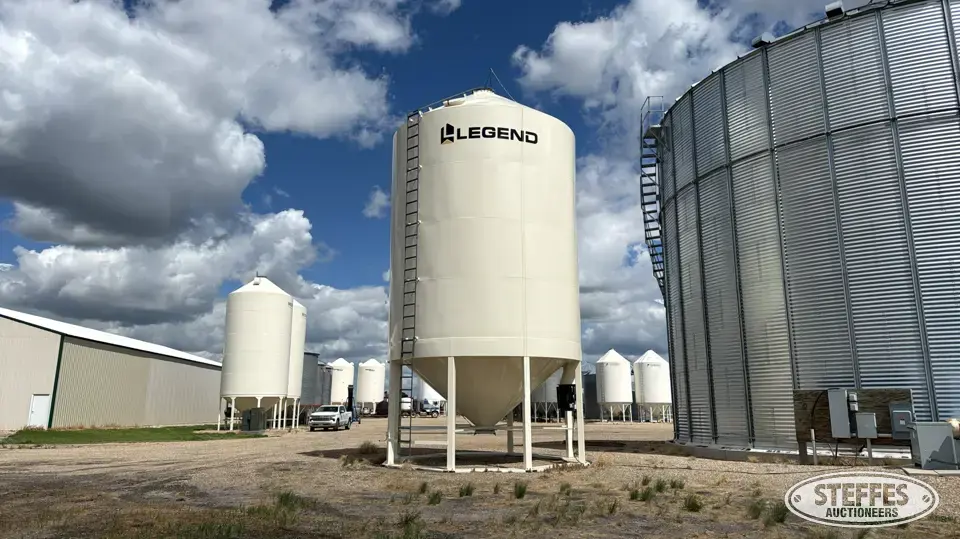 SR Industries Legend Hopper Bin