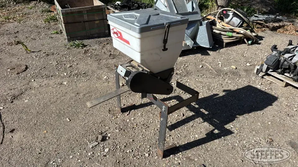 Gandy Dry-Flow electric treater Chem-Fert Accessories-Other