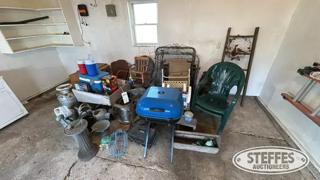 Lawn & garden items