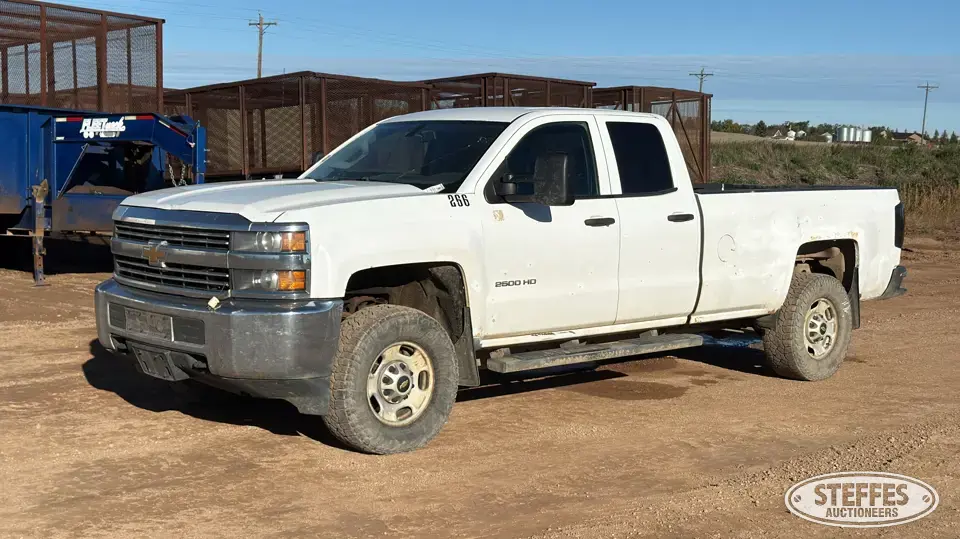 2015 Chevrolet 2500 3 Quarter Ton Pickup