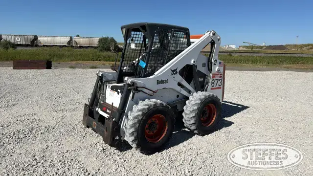 Bobcat 873