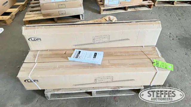 (6) LED hazardous location lights