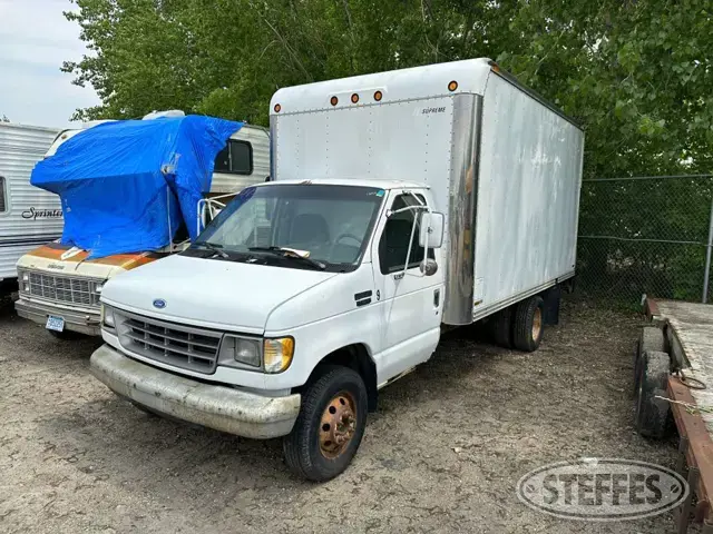 1993 Ford E350 Chassis