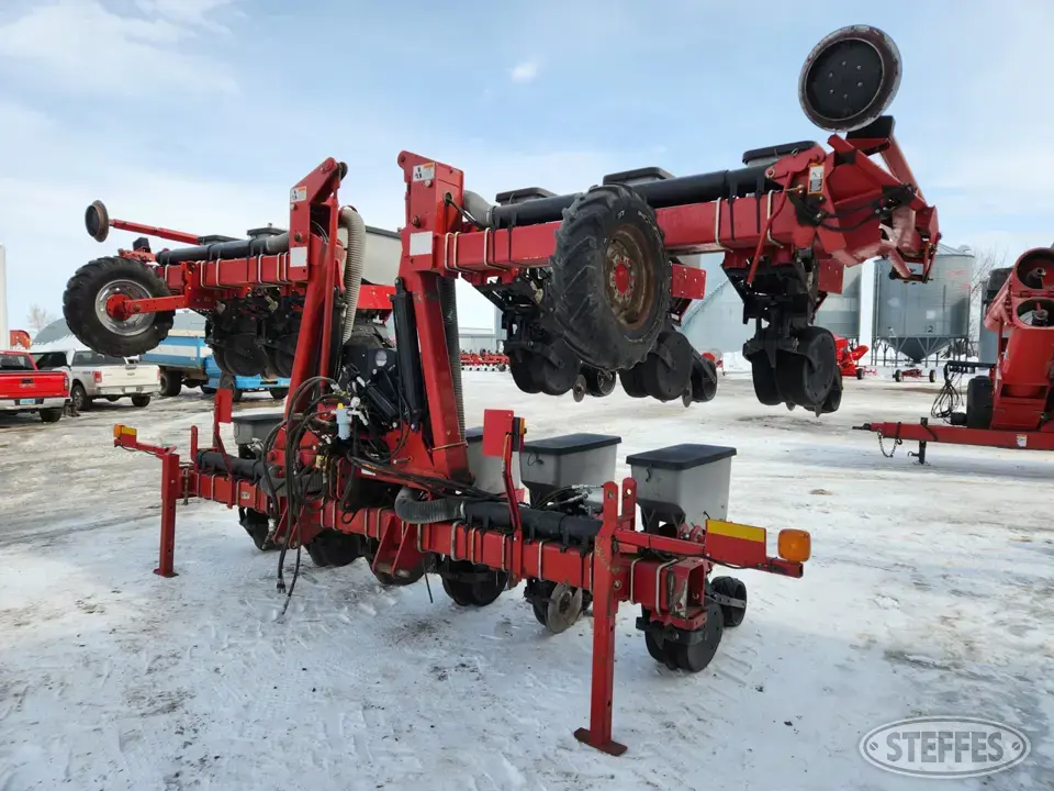 Case-IH 1200 12 or More Row Planter