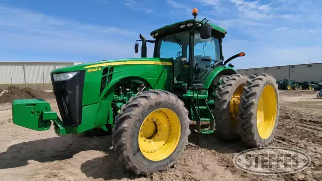 2012 John Deere 8285R