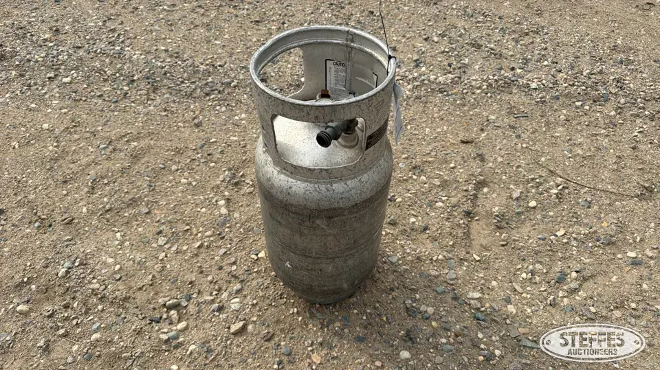 Forklift LP tank Farm Support Item