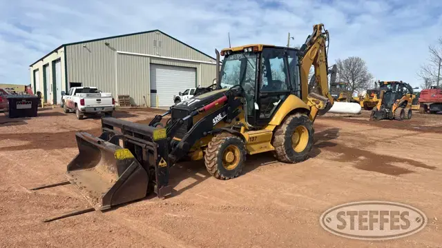 2006 CAT 420E IT