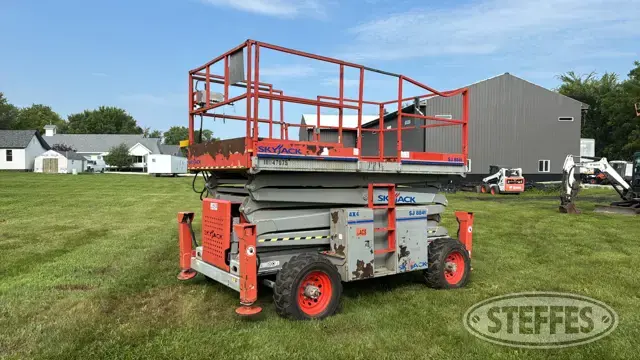 Skyjack SJ 8841