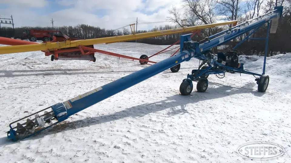 2015 Brandt 1040 Straight Auger