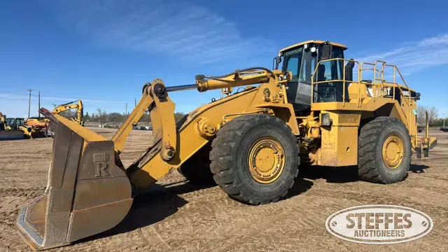 2002 CAT 988G