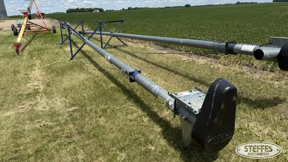 2016 NECO Transfer-Jump Augers and Conveyor