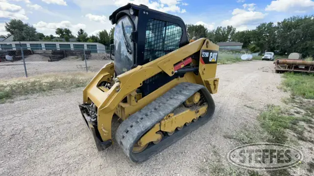 2015 CAT 279D