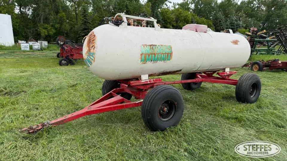Trinity 1,000 gal. NH3 tank NH3 Trailers-Tank