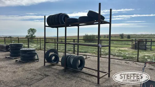Tire rack w/tires