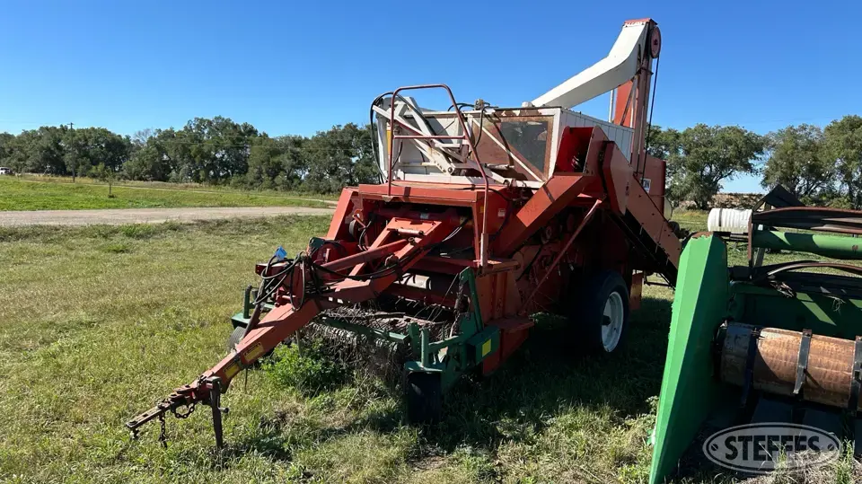 Lilliston 6200 Edible Bean Combine