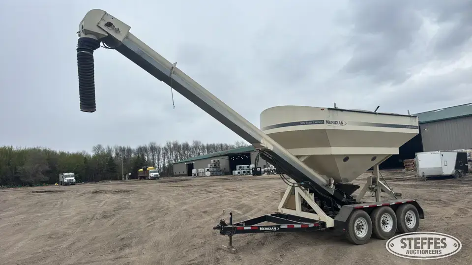 Meridian 375 Seed Express Bulk Seed Tender Trailer